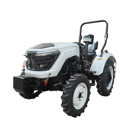 Tractor de livadă de 40 CP